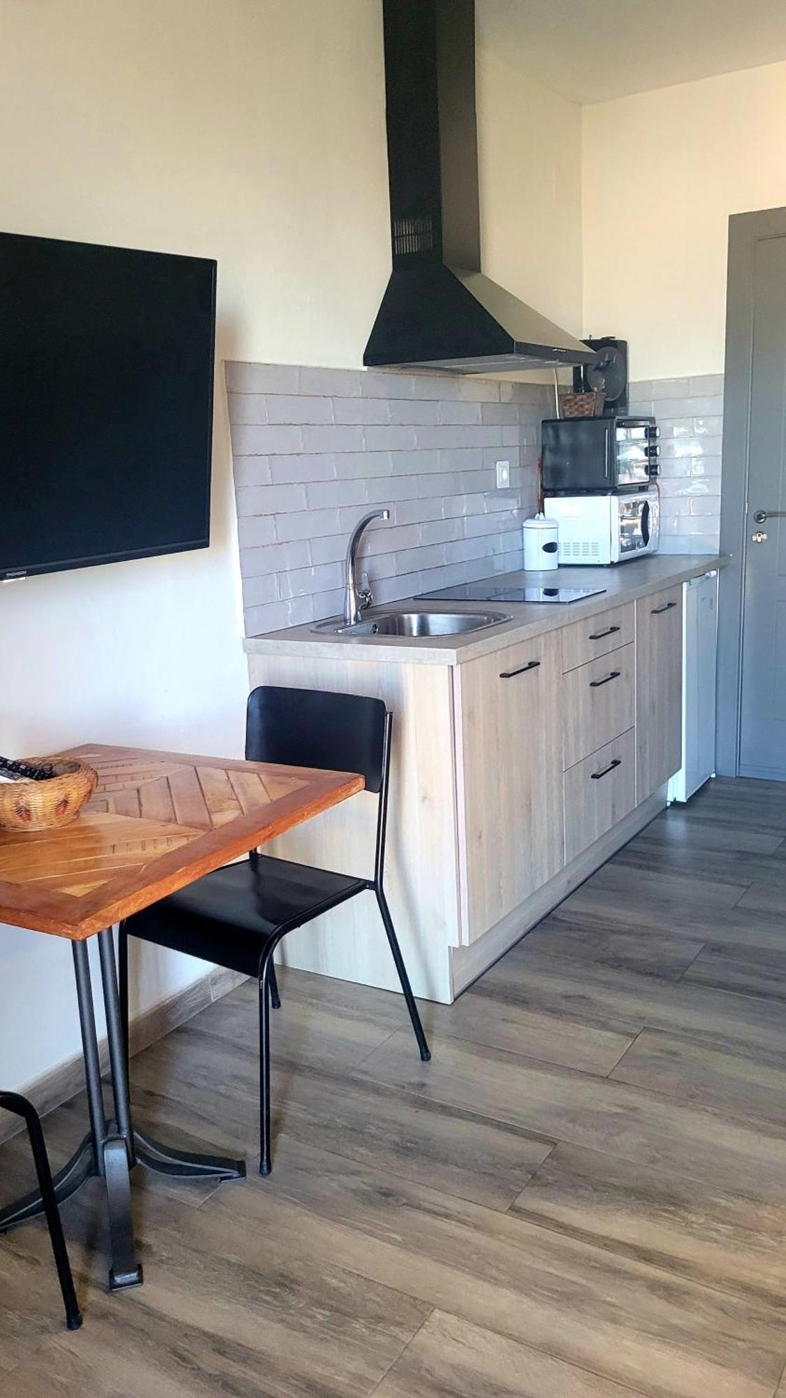 Casas Rurales Maribel - Complejo Moradas Del Cerro 1 - Suites Con Jacuzzi En Alcala Del Jucar Casas del Cerro Rom bilde